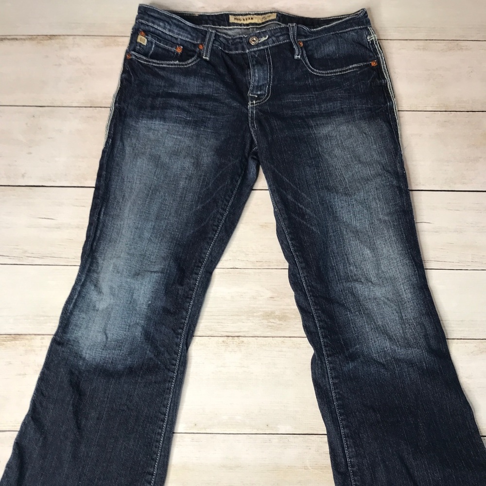 Big Star Maddie mid rise size 29 distressed jeans